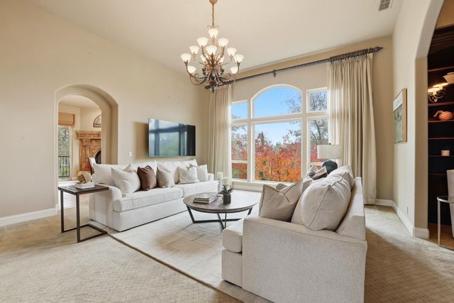 617 Lakecrest Dr, El Dorado Hills, CA 95762