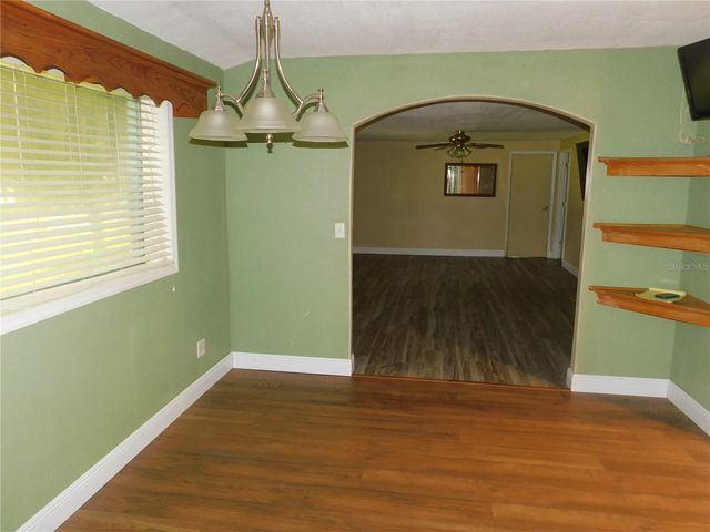 112 HUSEK STREET, Masaryktown, FL 34604