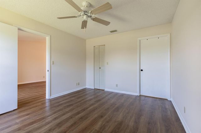 9449 Boca Cove Circle 911, Boca Raton, FL 33428