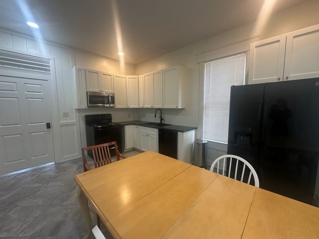 1113 Grant Street Apt A, Brunswick, GA 31520