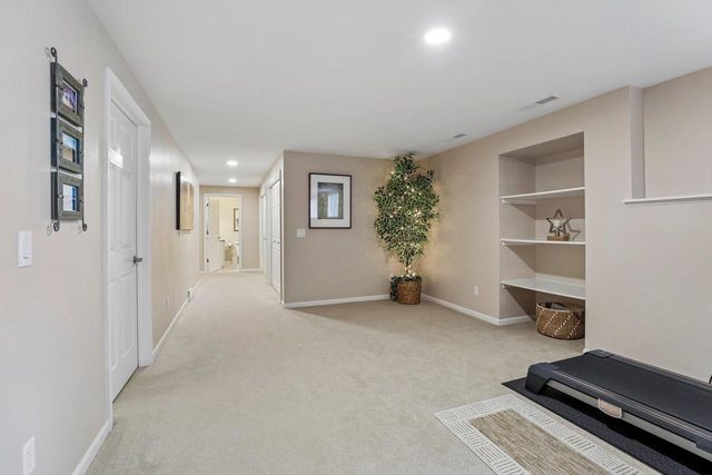 810 Ganser Drive, Waunakee, WI 53597