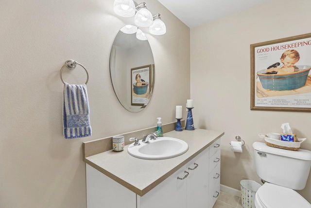 810 Ganser Drive, Waunakee, WI 53597