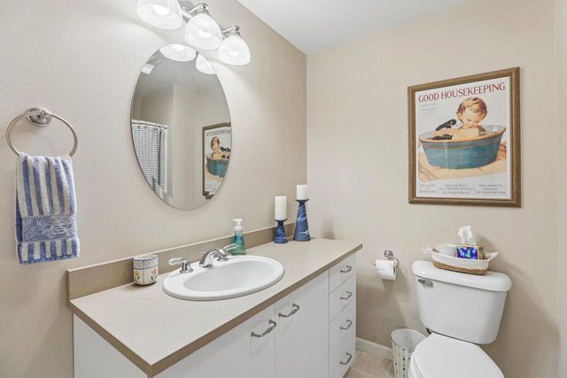 810 Ganser Drive, Waunakee, WI 53597