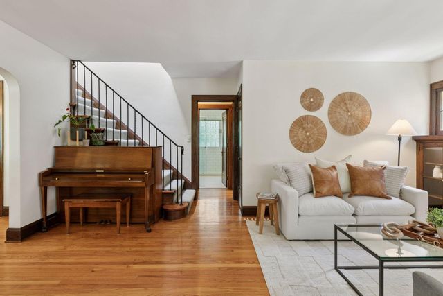126 Circle A Drive S, Wayzata, MN 55391