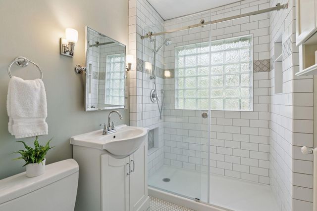 126 Circle A Drive S, Wayzata, MN 55391