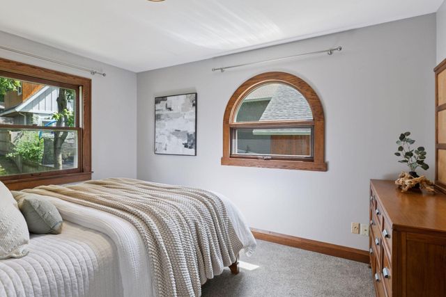 126 Circle A Drive S, Wayzata, MN 55391