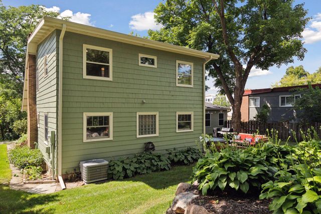 126 Circle A Drive S, Wayzata, MN 55391