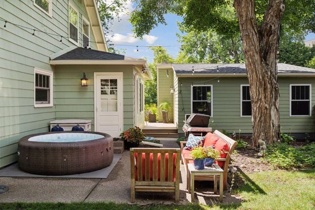 126 Circle A Drive S, Wayzata, MN 55391
