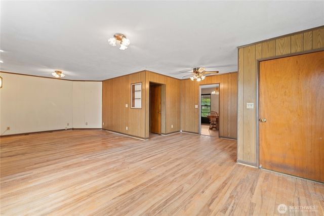 1550 Pear Lane, Rock Island, WA 98850