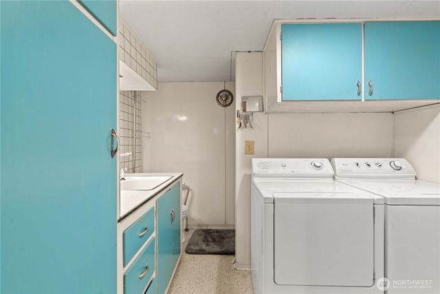 1550 Pear Lane, Rock Island, WA 98850