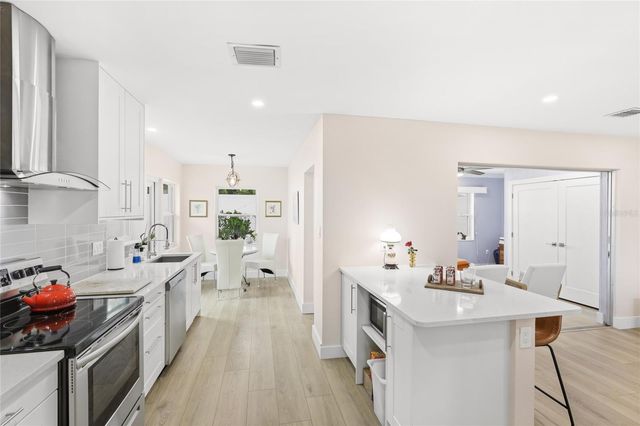 1415 42ND STREET W, Bradenton, FL 34205