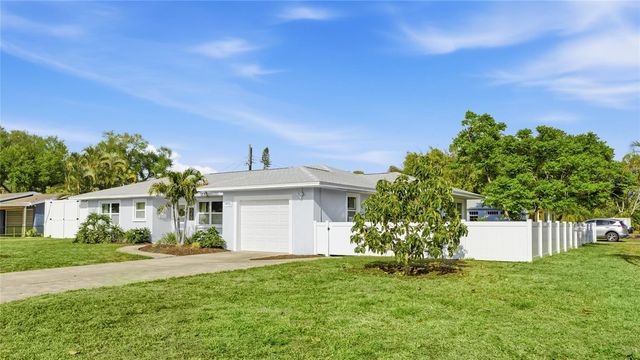 1415 42ND STREET W, Bradenton, FL 34205