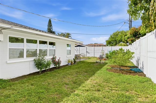 1415 42ND STREET W, Bradenton, FL 34205