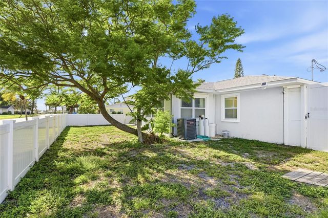 1415 42ND STREET W, Bradenton, FL 34205