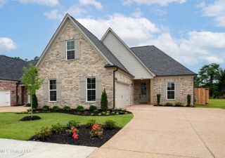 3501 Hatton Drive, Nesbit, MS 38651