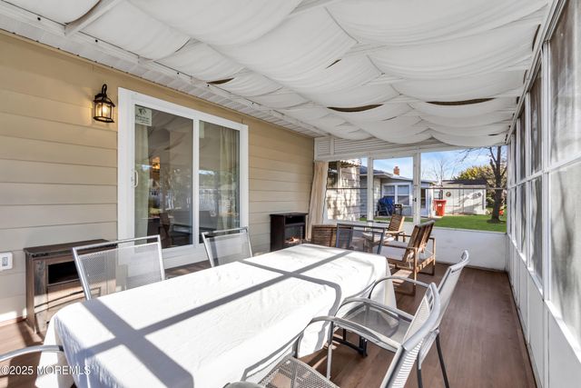 7 Georgetown Drive, Toms River, NJ 08757