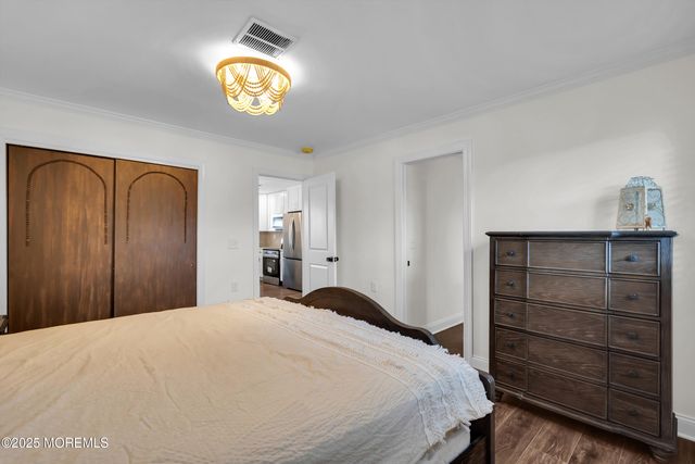 7 Georgetown Drive, Toms River, NJ 08757