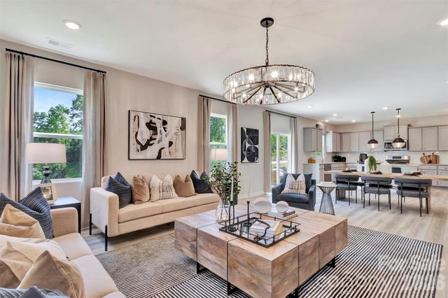 8613 Acadia Parkway, Sherrills Ford, NC 28673