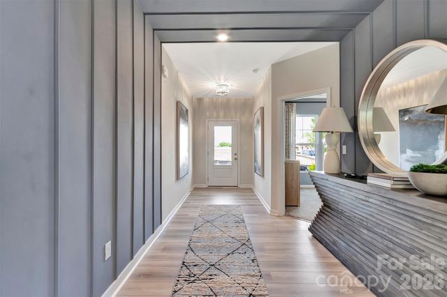 8613 Acadia Parkway, Sherrills Ford, NC 28673