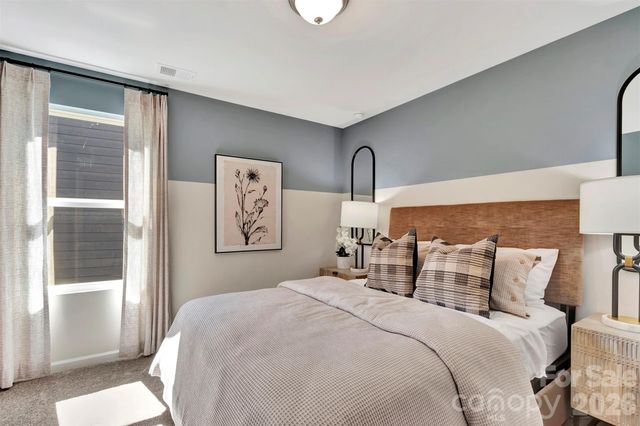 8613 Acadia Parkway, Sherrills Ford, NC 28673