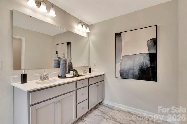 8613 Acadia Parkway, Sherrills Ford, NC 28673