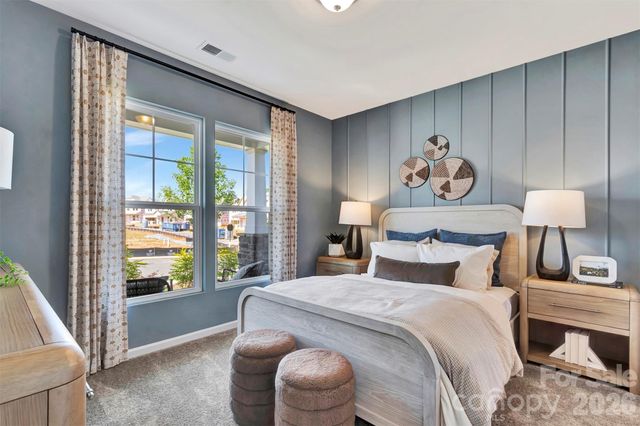 8613 Acadia Parkway, Sherrills Ford, NC 28673