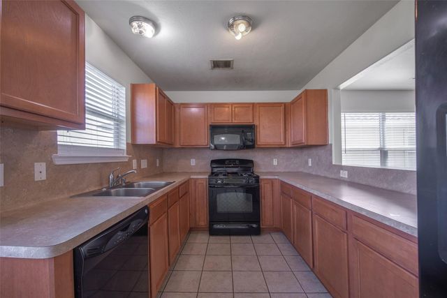 14423 Benningcrest Lane, Houston, TX 77047