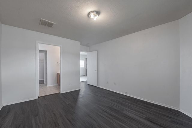 14423 Benningcrest Lane, Houston, TX 77047