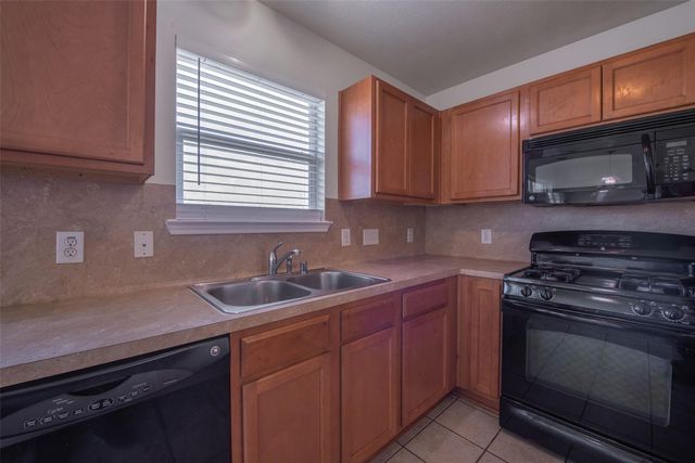 14423 Benningcrest Lane, Houston, TX 77047