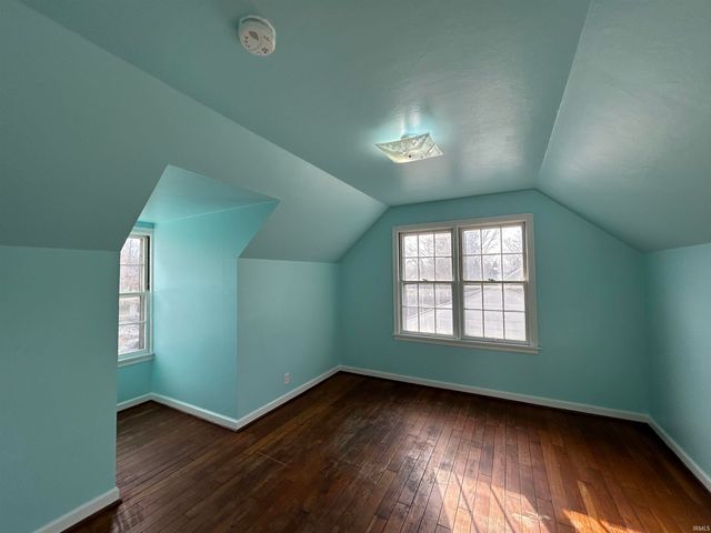 1329 N Elmer Street, South Bend, IN 46628