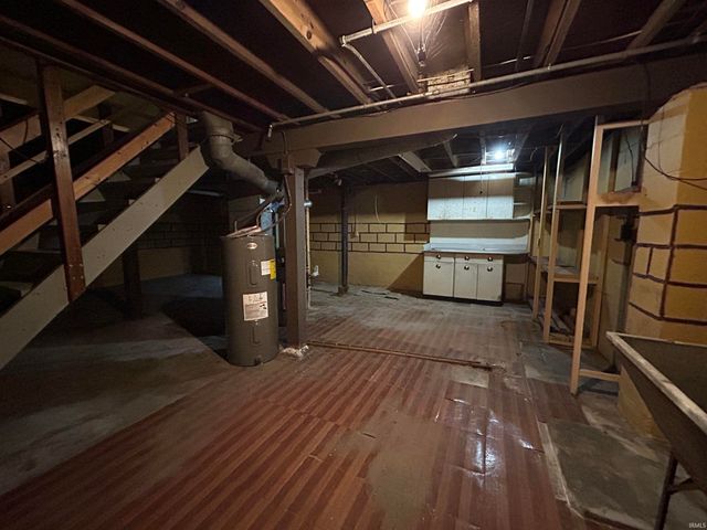 1329 N Elmer Street, South Bend, IN 46628