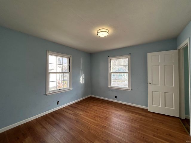 1329 N Elmer Street, South Bend, IN 46628