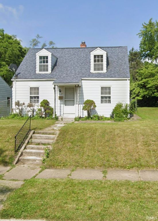 1329 N Elmer Street, South Bend, IN 46628