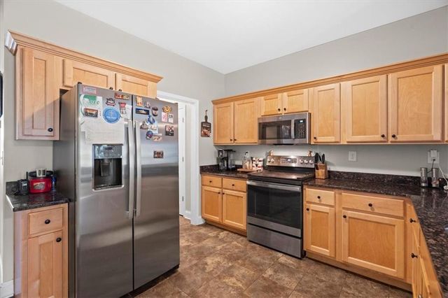 47 Celtic Court, Adairsville, GA 30103