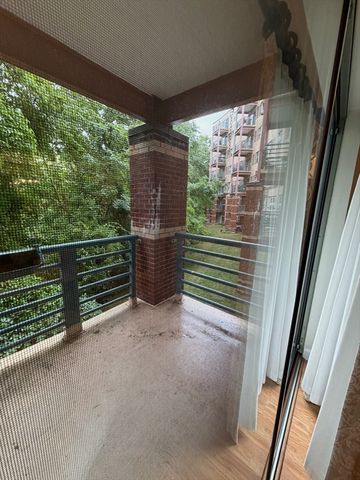 269 Cambridge Rd 204, Woburn, MA 01801