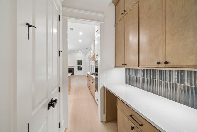 717 Eagle Street, Mount Pleasant, SC 29464