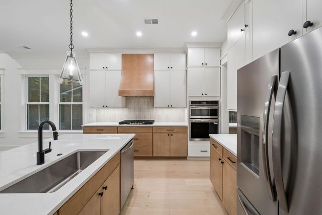 717 Eagle Street, Mount Pleasant, SC 29464