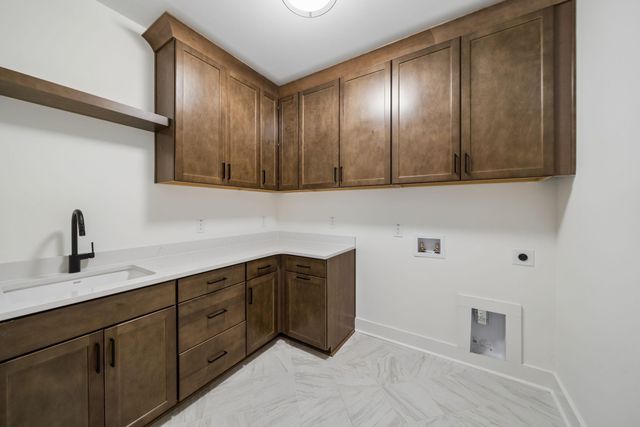 717 Eagle Street, Mount Pleasant, SC 29464