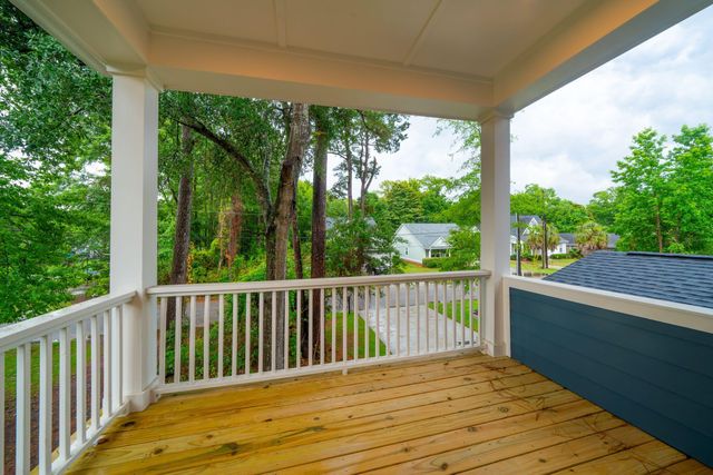 717 Eagle Street, Mount Pleasant, SC 29464