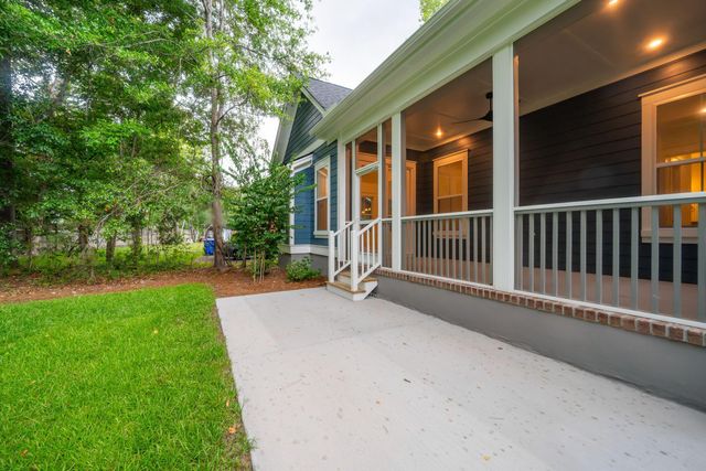 717 Eagle Street, Mount Pleasant, SC 29464