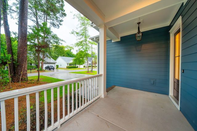 717 Eagle Street, Mount Pleasant, SC 29464