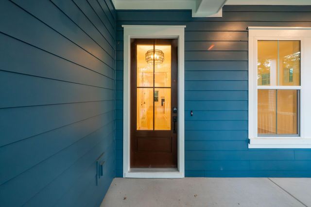 717 Eagle Street, Mount Pleasant, SC 29464