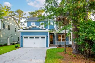 717 Eagle Street, Mount Pleasant, SC 29464