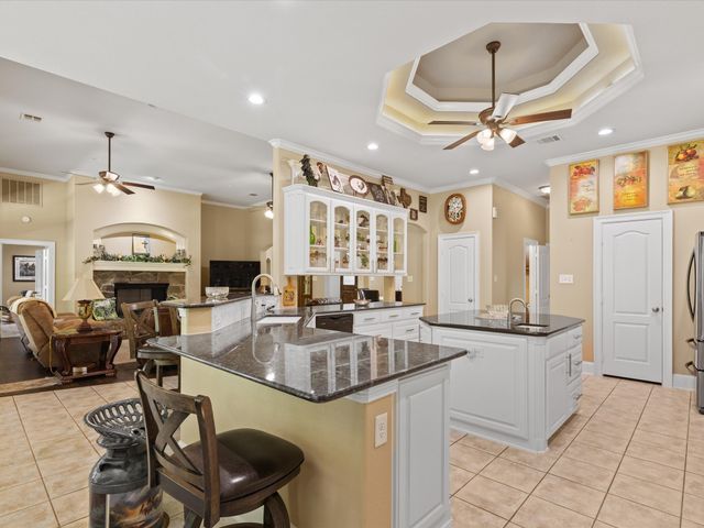 600 County Road 1790, Sunset, TX 76270