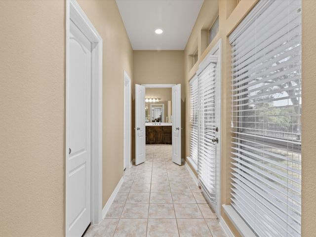 600 County Road 1790, Sunset, TX 76270