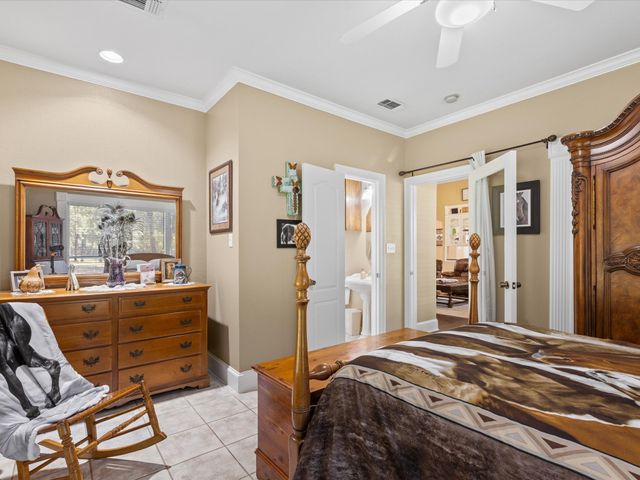 600 County Road 1790, Sunset, TX 76270