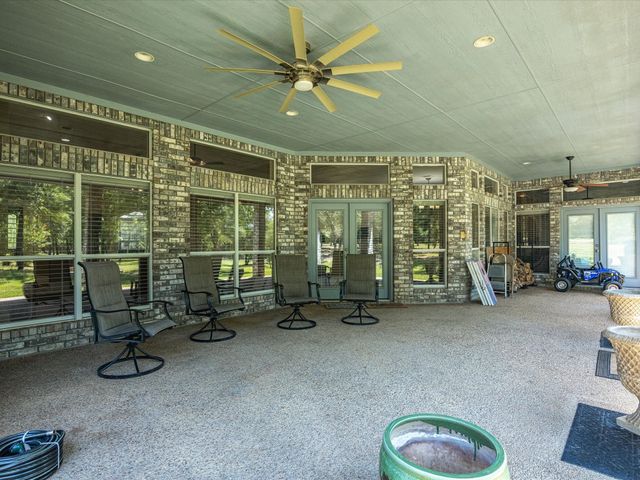 600 County Road 1790, Sunset, TX 76270