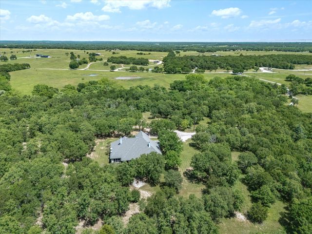 600 County Road 1790, Sunset, TX 76270
