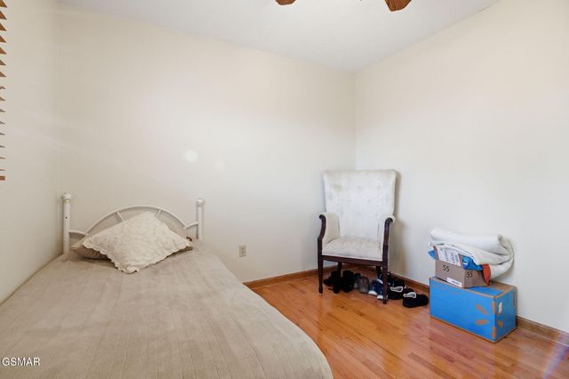 529 Old Gray Station Road, Johnson City, TN 37601