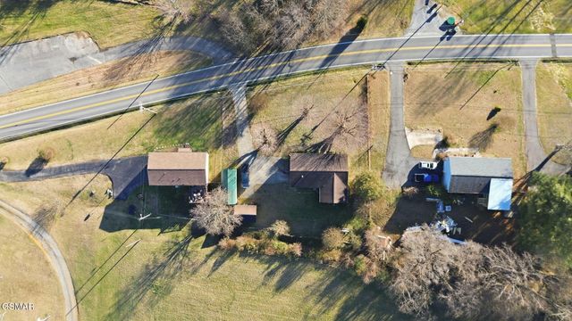 529 Old Gray Station Road, Johnson City, TN 37601